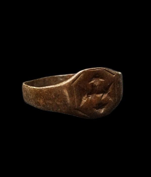 Oud-Romeins Romeinse ring van brons - 100/200 na Chr., Antiek en Kunst, Antiek | Overige Antiek