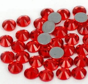10 x Swarovski flatback  strass steentje 4mm red, Ophalen of Verzenden, Nieuw, Overige typen