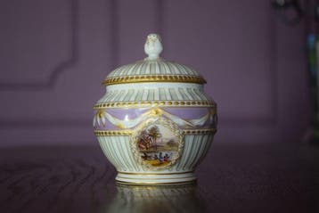 KPM - Urn - Porselein - Uitzonderlijk neoclassicistisch