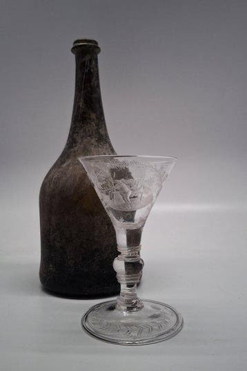 Wijnglas - Trichterpokal 1690-1720 - Glas - Putto met