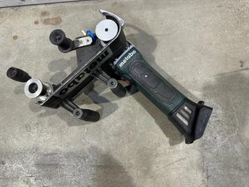 Metabo Accu Pijpbandenschuurmachine RB 18 LTX 60 18V, zonder, Ophalen of Verzenden, Gebruikt