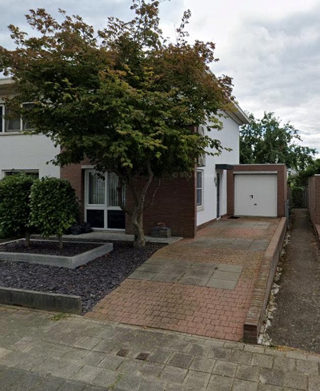 Huis te huur aan IJsselmondestraat in Sittard, Huizen en Kamers, Huizen te huur, Limburg, Vrijstaande woning