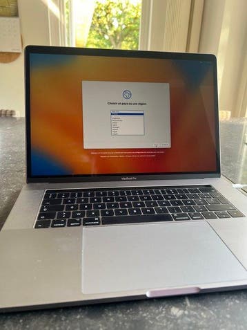 Apple MacBook Pro 15 Touch Bar (2017) | i7 2.9GHz | 16GB, Nieuw