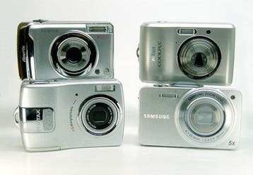 Pentax, Nikon, Samsung, Fujifilm Pentax Optio; Nikon, Nieuw