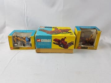 Corgi 1:43 - Model landbouwmachine (3) - No. 73 Massey, Nieuw
