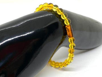 Gevangen in de eeuwigheid • Gele Baltische amberarmband met