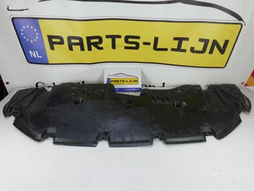 Gebruikte motorbescherming (onderplaat) Toyota Camry 2018-20, Ophalen of Verzenden, Nieuw
