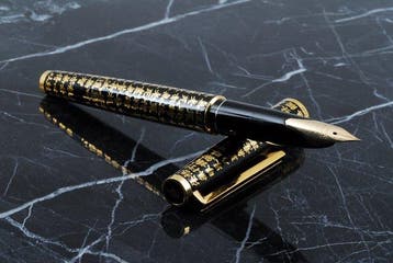 Pilot - Vintage 1975 Pilot Custom Heart Sutra 18K F Fountain, Verzamelen, Nieuw