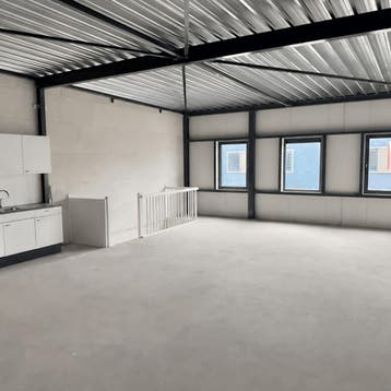 Bedrijfsruimte in Tiel gevonden voor €1250,- pm