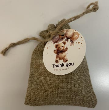Give-away met geluksengeltje en 2 chocolade bitcoin munten, Verzenden, Nieuw, Feestartikel, Geboorte of Huwelijk