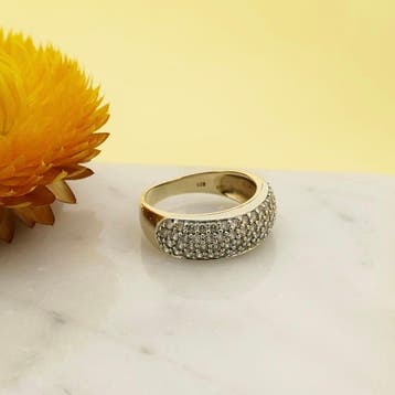 Gouden pavéring met zirconia, Gebruikt, Ophalen of Verzenden, Kleiner dan 17, Met edelsteen