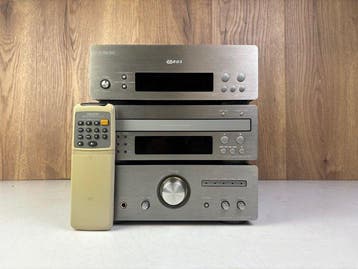 Denon - UPA-F10 Amplifier + UDCM-F10 CD Changer + UTU-F10, Nieuw
