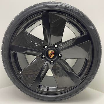 Porsche Taycan Turbo S 21 Exclusive Design CARBON met banden, Ophalen, Gebruikt, Banden en Velgen, 21 inch