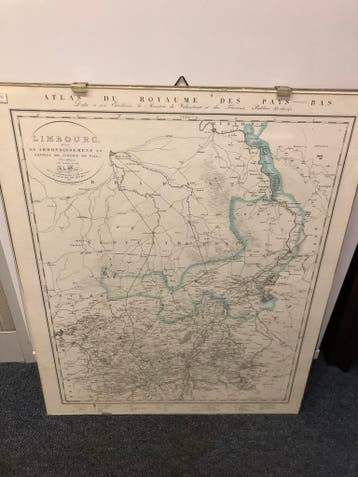 Kaart van provincie grenzen toen het 1 Limburg was., Boeken, Atlassen en Landkaarten, Ophalen, Zo goed als nieuw