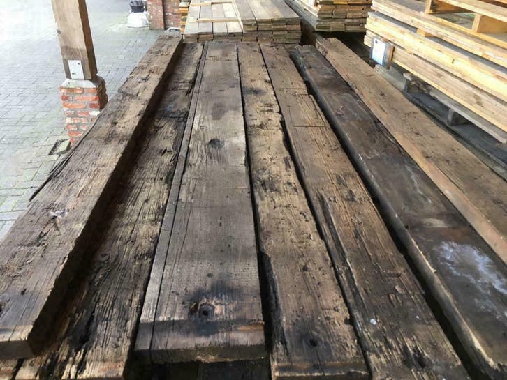 Oud grenen Wagonplanken en  havenplanken te koop per m2, Doe-het-zelf en Verbouw, Hout en Planken, Grenen, 250 tot 300 cm, 25 tot 50 mm
