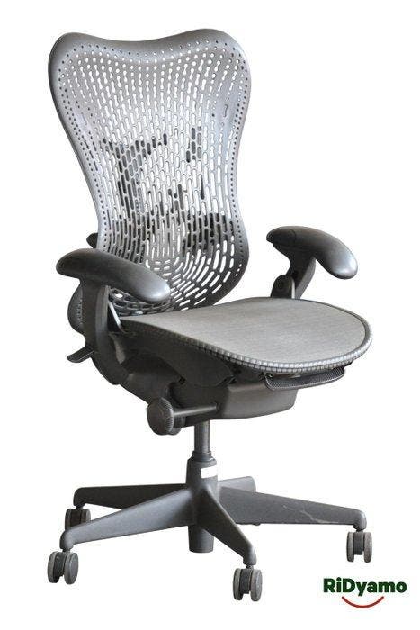 Herman Miller - Stoel - Mirra - Plastic, Metaal, Textiel -, Antiek en Kunst, Antiek | Meubels | Stoelen en Banken