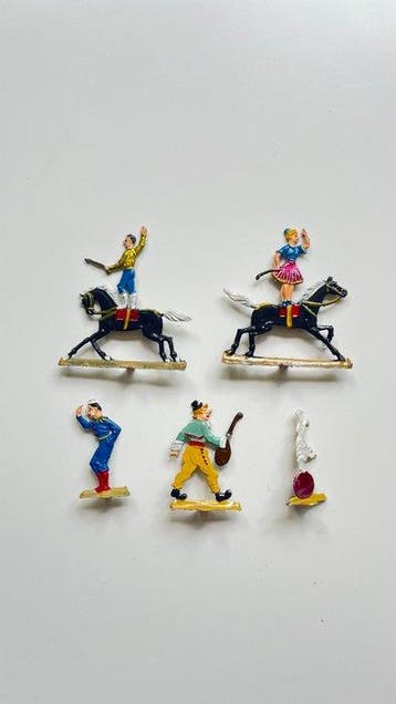 Mid Century Hand-Painted Flat Lead / Tin Circus Figures –