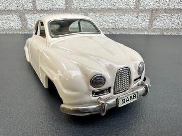 Bandai - Modelauto - Saab 93B