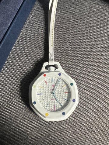 Swatch - Swatch × Audemars Piguet HUIT BLANC - Zonder, Sieraden, Tassen en Uiterlijk, Horloges | Heren, Nieuw
