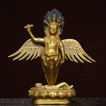Statue of the Golden-Winged Great Peng (Garuda) Dharma