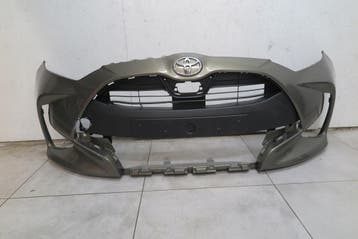 voorbumper Toyota Yaris IV 52119-0DA00, Verzenden, Gebruikt