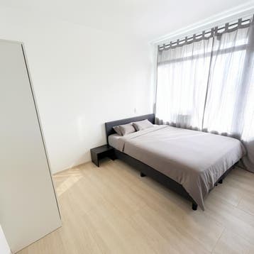 Kamer gevonden in of bij Weesp, Minder dan 20 m²