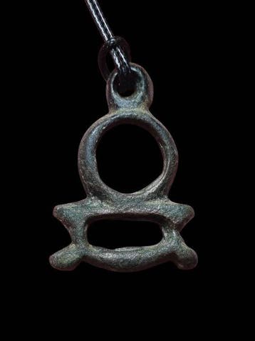 Keltisch Brons, Stunning & Rare Talisman Hanger (Zonder