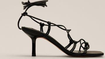 NA-KD - maat 37 -  Knotted Ankle Strap Stilettos Dames Pumps, Kleding | Dames, Schoenen, Verzenden, Nieuw
