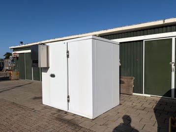 Koelcel 210 x 150 x 211 cm stekker klaar, Nieuw in verpakking, Koelen en Vriezen
