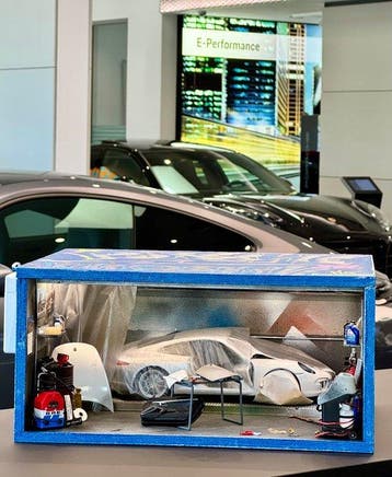 Diorama Porsche 911 Karosserie 1:18 - Diorama Fatto a mano -, Hobby en Vrije tijd, Nieuw