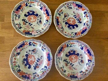 Bord (4) - Aardewerk - Mason’s Patent Ironstone