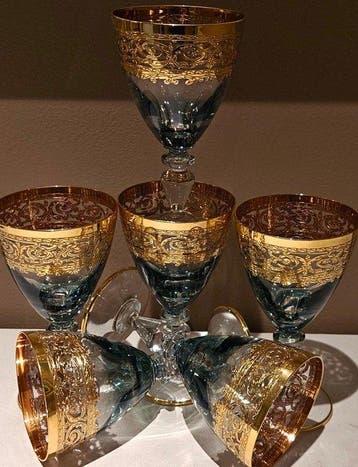 ISMIE LUX - Bokaal (6) - luxury emerald jewels in gold -