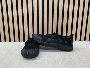 Partij sportschoenen zwart/grijs– maat 41 t/m 44, Kleding | Heren, Schoenen, Ophalen, Nieuw, Sneakers of Gympen