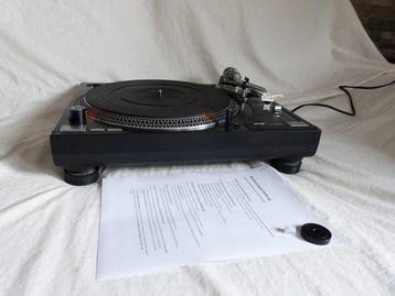 HTE - HT-910Q Platenspeler, Nieuw