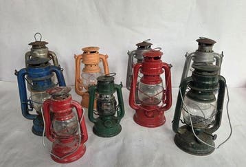 Olielamp (9) - Diverse modellen - IJzer, glas en lontkatoen