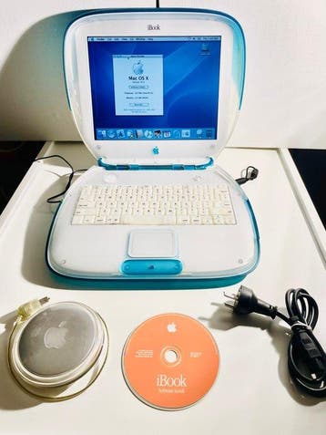 Apple 300Mhz iBook G3 “Clamshell” with 544MB RAM + 128GB HD, Nieuw