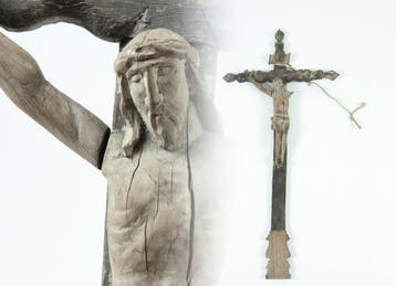 Religieuze en spirituele objecten - Antiek houten kruisbeeld
