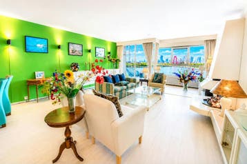 Appartement aan Oostmaaslaan, Rotterdam, Rotterdam