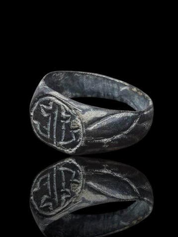 Viking periode Brons, Rare & Interesting Anchor Seal Ring, Sieraden, Tassen en Uiterlijk