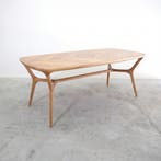 Sierra eettafel – massief teak, Teakhout, Nieuw, Vijf personen of meer, Rechthoekig