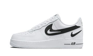 Nike Air Force 1 Low Cut Out Swoosh Black, Nieuw