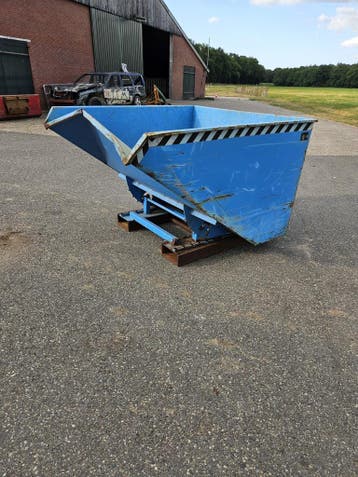 Kiepbak kantelbak spanenbak heftruck 1700 liter, Voorzetapparatuur