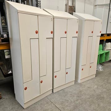 4-deurs Oostwoud ruimte besparende Z-lockerkast - 220x80x50, Ophalen of Verzenden, Nieuw