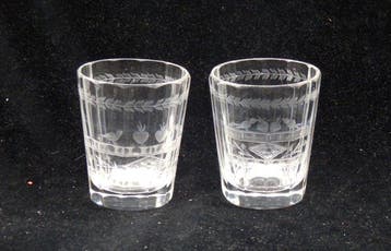 2 Antieke kristallen glazen begin 20e eeuw. - Whiskyglas (2)