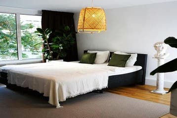 Studio Van Bijnkershoeklaan in Utrecht, 50 m² of meer, Utrecht