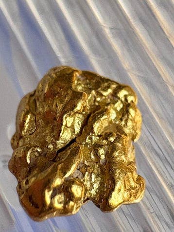 Goud Goud nugget- 0.37 g - (1)
