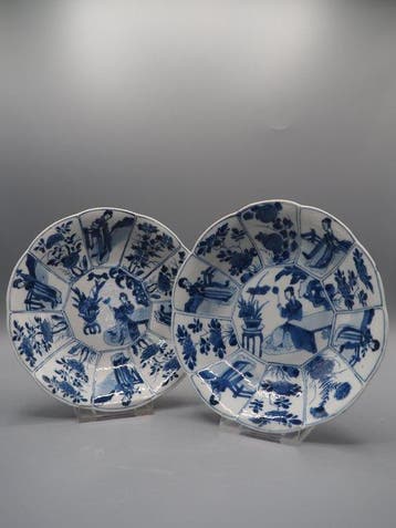 Bord - Porselein - Borden uit de Kangxi-periode