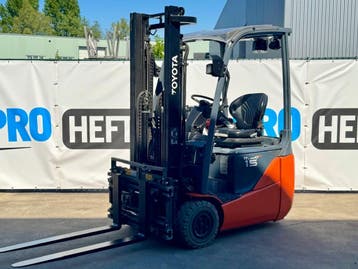 Toyota 8FBE15T hh 330 cm (2016) vorkensteller +ZGAN batterij, 1000 tot 2000 kg, Elektrisch, Heftruck, Toyota