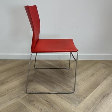 Viasit kantinestoel / stapelstoel, rood - chroom, Huis en Inrichting, Stoelen, Ophalen of Verzenden, Gebruikt, Stof, Eén