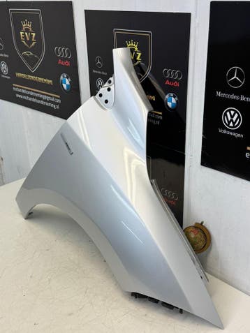 Spatbord/voorscherm rechts Renault Megane Estate 2013 grijs, Gebruikt, Voor, Renault, Spatbord
